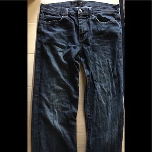 Men Joe’s. Fit the Classic.  W 32. Length ~43”